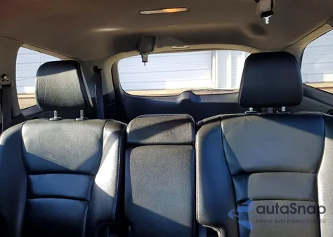 2016 Honda Pilot Exl z USA, uszkodzony, nr VIN 5FNYF6H51GB053385